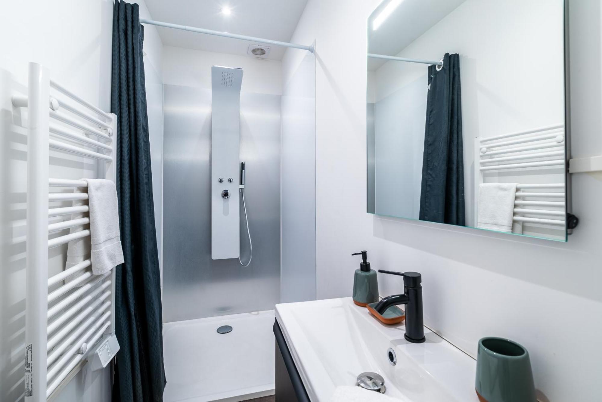Mon Appart'Hotel - Gare De Limoges - Appartement Familial - Parking En Supp Esterno foto